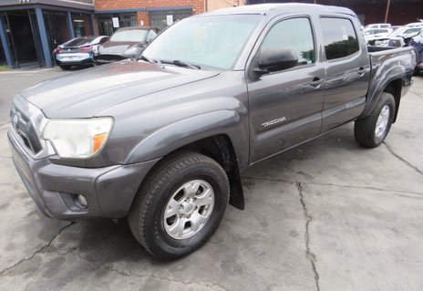 Picture of 2015 Toyota Tacoma