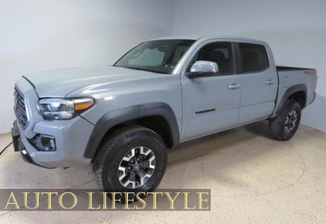 Picture of 2020 Toyota Tacoma