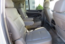 2015 Chevrolet Suburban - Thumbnail 35