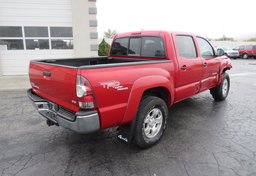 2011 Toyota Tacoma - Thumbnail 7
