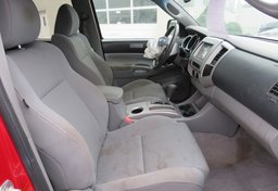 2011 Toyota Tacoma - Thumbnail 27