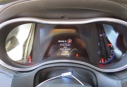 2016 Jeep Grand Cherokee - Thumbnail 35