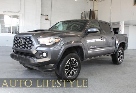 Picture of 2021 Toyota Tacoma