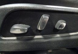 2019 Cadillac XT5 - Thumbnail 19