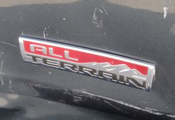 2019 GMC Canyon - Thumbnail 15