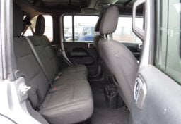 2018 Jeep Wrangler Unlimited - Thumbnail 30