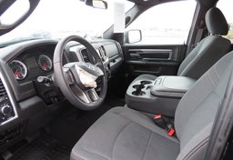 2022 Ram 1500 Classic - Thumbnail 25