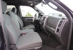 2022 Ram 1500 Classic - Thumbnail 24