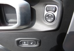 2019 Jeep Wrangler Unlimited - Thumbnail 35