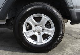 2019 Jeep Wrangler Unlimited - Thumbnail 30