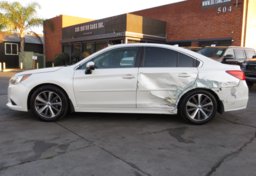 2017 Subaru Legacy - Thumbnail 6