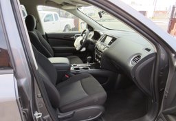 2020 Nissan Pathfinder - Thumbnail 26