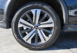 2021 Mitsubishi Outlander Sport - Thumbnail 19