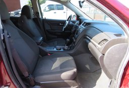 2017 Chevrolet Traverse - Thumbnail 27