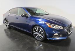 2020 Nissan Altima - Thumbnail 1