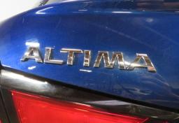 2020 Nissan Altima - Thumbnail 13