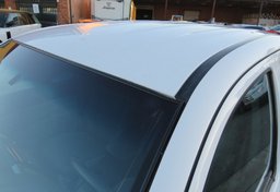 2015 Toyota Tacoma - Thumbnail 8