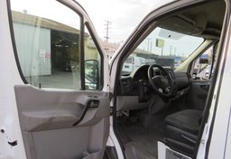 2016 Mercedes-Benz Sprinter Cargo Vans - Thumbnail 16