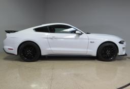 2019 Ford Mustang - Thumbnail 5