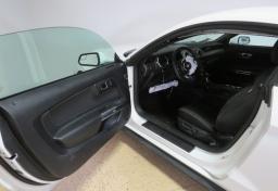 2019 Ford Mustang - Thumbnail 20