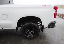 2020 Chevrolet Silverado 1500 - Thumbnail 30