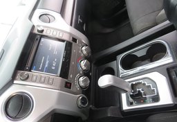 2017 Toyota Tundra 4WD - Thumbnail 34