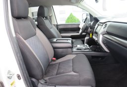 2017 Toyota Tundra 4WD - Thumbnail 27