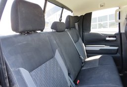 2015 Toyota Tundra 4WD Truck - Thumbnail 27