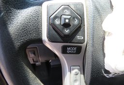 2015 Toyota Tundra 4WD Truck - Thumbnail 35