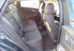 2020 Chevrolet Malibu - Thumbnail 28