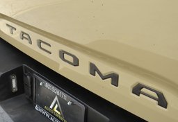 2020 Toyota Tacoma 4WD - Thumbnail 21