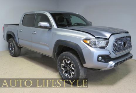 Picture of 2016 Toyota Tacoma