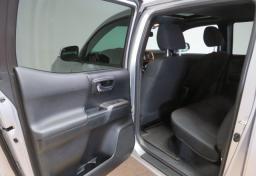 2016 Toyota Tacoma - Thumbnail 23