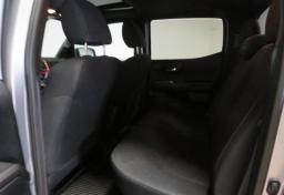 2016 Toyota Tacoma - Thumbnail 31