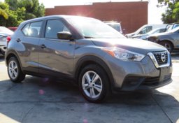 2020 Nissan Kicks - Thumbnail 3