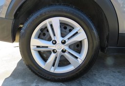 2020 Nissan Kicks - Thumbnail 16