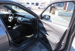 2020 Nissan Kicks - Thumbnail 20