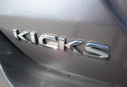 2020 Nissan Kicks - Thumbnail 18