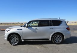 2021 Infiniti QX80 - Thumbnail 8