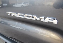 2021 Toyota Tacoma - Thumbnail 22