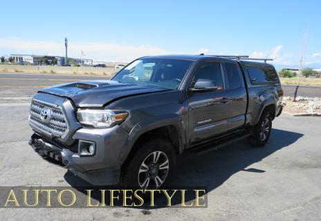 Picture of 2016 Toyota Tacoma
