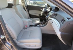 2018 Acura ILX - Thumbnail 23