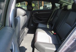 2020 Honda Accord Sedan - Thumbnail 26