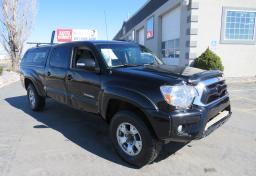 2015 Toyota Tacoma - Thumbnail 3