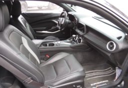 2017 Chevrolet Camaro - Thumbnail 24