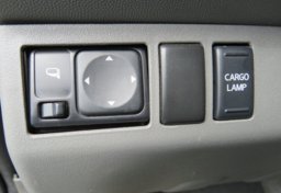 2018 Nissan Frontier - Thumbnail 35