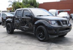 2018 Nissan Frontier - Thumbnail 4