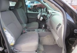 2018 Nissan Frontier - Thumbnail 24