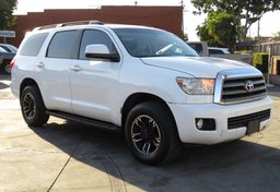 2014 Toyota Sequoia - Thumbnail 3