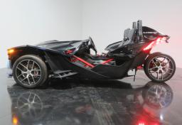 2016 Polaris SLINGSHOT - Thumbnail 7